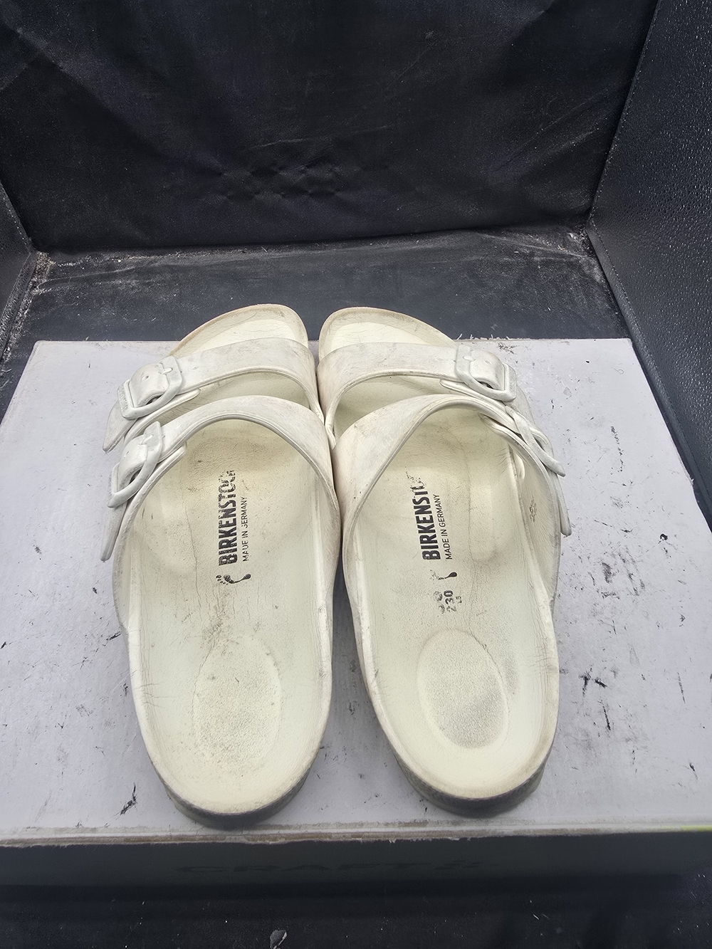 Birkenstock White Arizona Two-Strap Slide Sandals - Women